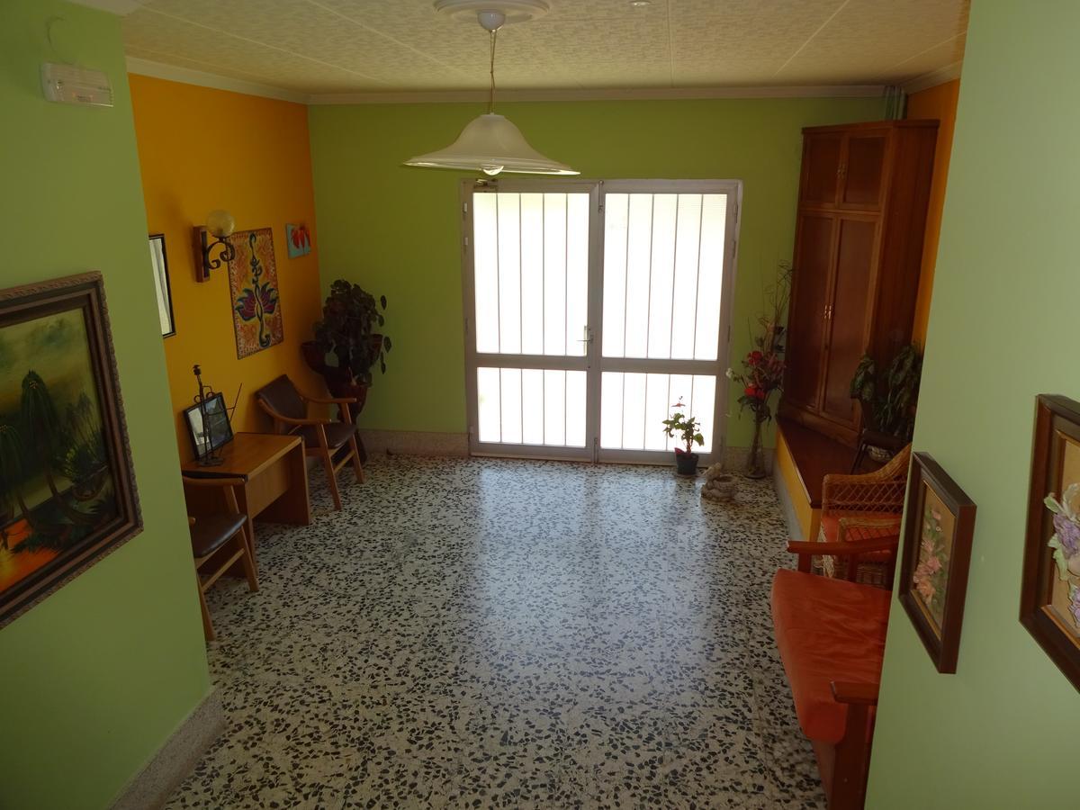 Hostal Terraferma Algerri Exterior photo